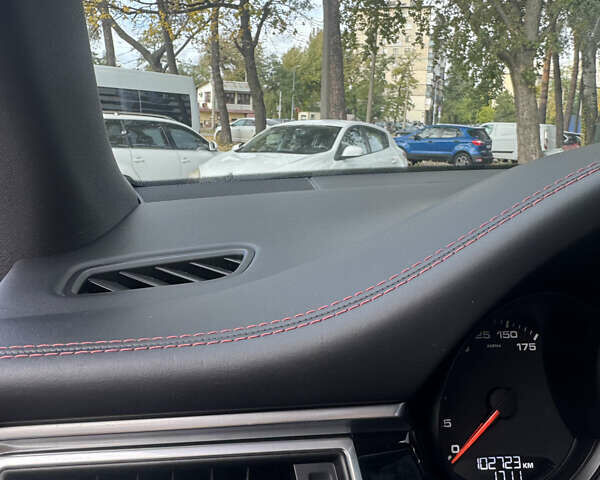 Порше Масан 2018 у Києві на Automoto.ua Чорний Порше Масан, об'ємом двигуна 1.98 л та пробігом 102 тис. км за 40000 $, фото 7 на Automoto.ua