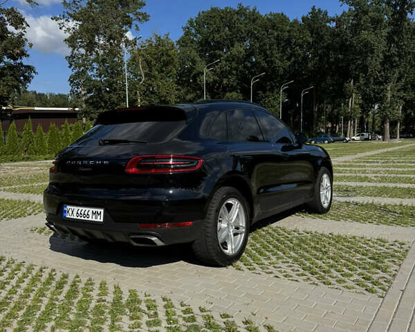 Черный Порше Масан, объемом двигателя 1.98 л и пробегом 56 тыс. км за 40000 $, фото 6 на Automoto.ua