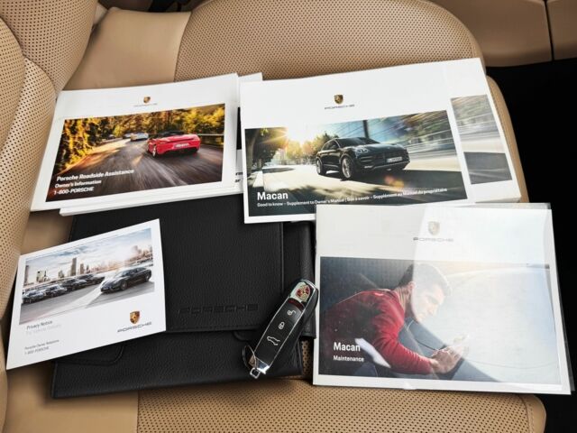 Черный Порше Масан, объемом двигателя 2 л и пробегом 113 тыс. км за 35700 $, фото 23 на Automoto.ua