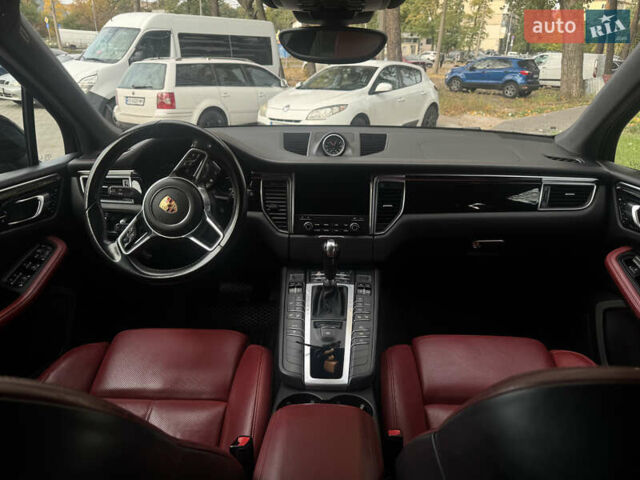 Порше Масан 2018 у Києві на Automoto.ua Чорний Порше Масан, об'ємом двигуна 1.98 л та пробігом 102 тис. км за 40000 $, фото 1 на Automoto.ua