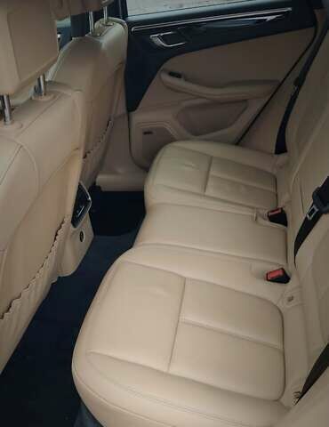 Порше Масан 2018 в Киеве на Automoto.ua Черный Порше Масан, объемом двигателя 1.98 л и пробегом 80 тыс. км за 33000 $, фото 10 на Automoto.ua