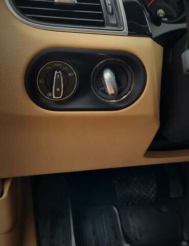 Порше Масан 2018 в Киеве на Automoto.ua Черный Порше Масан, объемом двигателя 1.98 л и пробегом 80 тыс. км за 33000 $, фото 12 на Automoto.ua