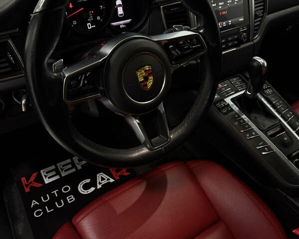 Чорний Порше Масан, об'ємом двигуна 1.98 л та пробігом 66 тис. км за 34500 $, фото 16 на Automoto.ua