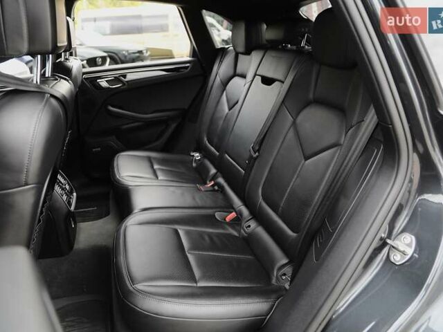 Чорний Порше Масан, об'ємом двигуна 1.98 л та пробігом 52 тис. км за 34500 $, фото 6 на Automoto.ua