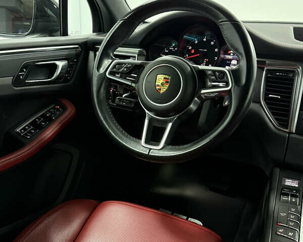 Чорний Порше Масан, об'ємом двигуна 1.98 л та пробігом 66 тис. км за 34500 $, фото 24 на Automoto.ua