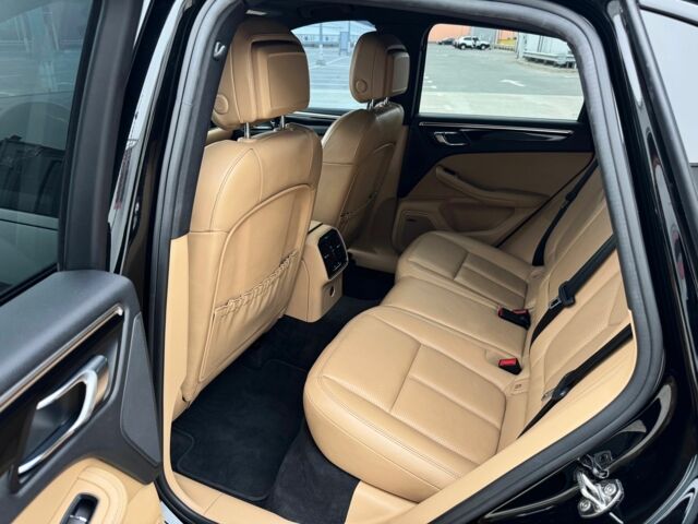 Черный Порше Масан, объемом двигателя 2 л и пробегом 113 тыс. км за 35700 $, фото 11 на Automoto.ua