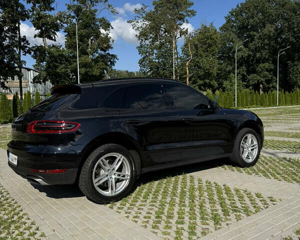 Черный Порше Масан, объемом двигателя 1.98 л и пробегом 56 тыс. км за 42500 $, фото 5 на Automoto.ua