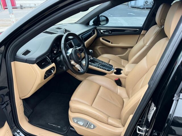 Черный Порше Масан, объемом двигателя 2 л и пробегом 113 тыс. км за 35700 $, фото 10 на Automoto.ua