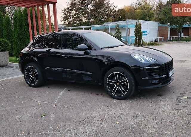 Порше Масан 2018 в Киеве на Automoto.ua Черный Порше Масан, объемом двигателя 1.98 л и пробегом 80 тыс. км за 33000 $, фото 5 на Automoto.ua