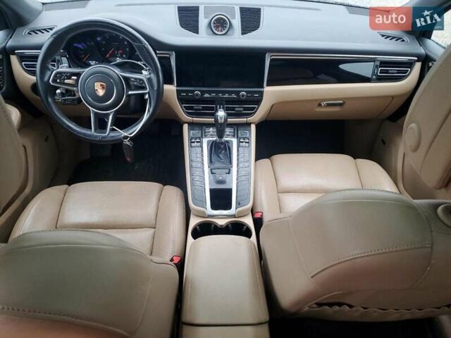 Черный Порше Масан, объемом двигателя 2 л и пробегом 67 тыс. км за 32695 $, фото 7 на Automoto.ua