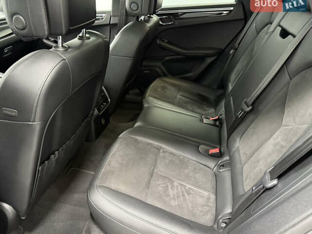 Порше Масан 2019 у Одесі на Automoto.ua Чорний Порше Масан, об'ємом двигуна 3 л та пробігом 89 тис. км за 39000 $, фото 31 на Automoto.ua