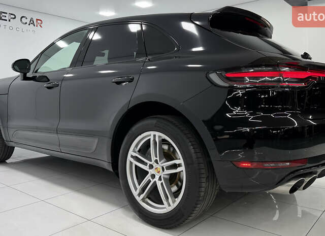 Порше Масан 2019 у Одесі на Automoto.ua Чорний Порше Масан, об'ємом двигуна 3 л та пробігом 89 тис. км за 39000 $, фото 19 на Automoto.ua
