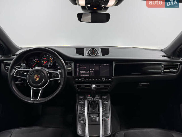 Порше Масан 2019 у Одесі на Automoto.ua Чорний Порше Масан, об'ємом двигуна 3 л та пробігом 89 тис. км за 39000 $, фото 33 на Automoto.ua