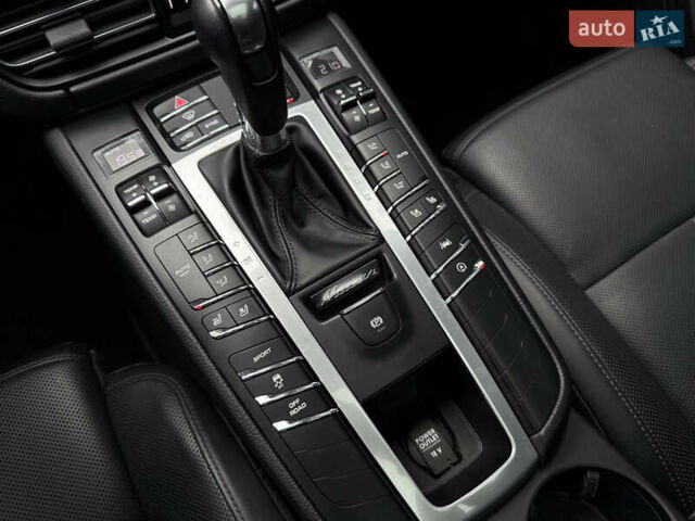 Черный Порше Масан, объемом двигателя 1.98 л и пробегом 70 тыс. км за 47990 $, фото 22 на Automoto.ua