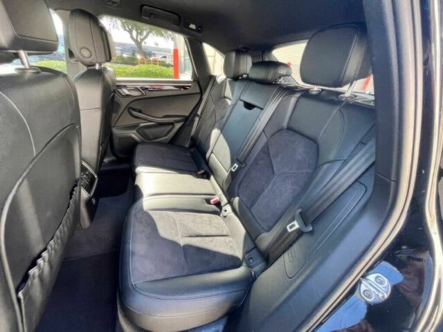 Черный Порше Масан, объемом двигателя 2 л и пробегом 35 тыс. км за 17800 $, фото 10 на Automoto.ua