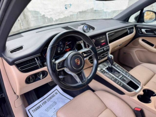 Черный Порше Масан, объемом двигателя 2 л и пробегом 38 тыс. км за 26100 $, фото 11 на Automoto.ua