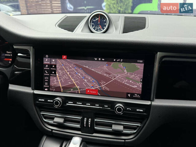 Черный Порше Масан, объемом двигателя 1.98 л и пробегом 70 тыс. км за 47990 $, фото 21 на Automoto.ua