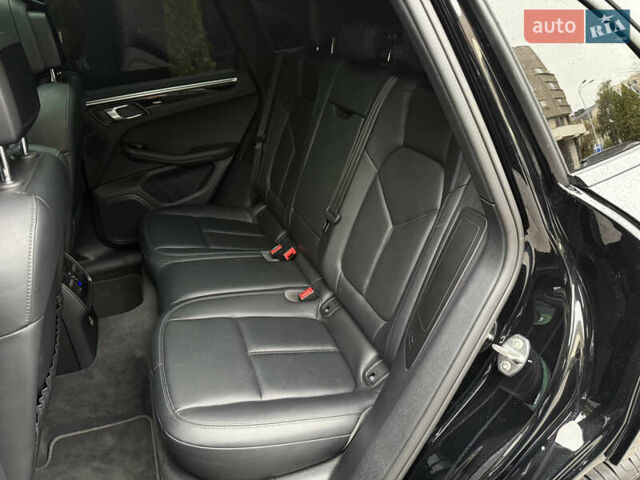 Черный Порше Масан, объемом двигателя 1.98 л и пробегом 70 тыс. км за 47990 $, фото 42 на Automoto.ua