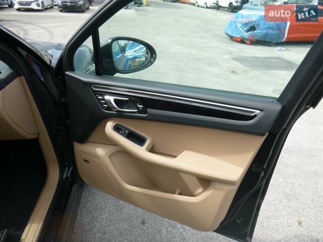 Черный Порше Масан, объемом двигателя 2 л и пробегом 64 тыс. км за 26900 $, фото 21 на Automoto.ua