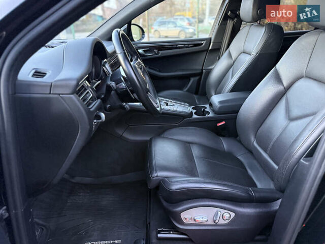 Черный Порше Масан, объемом двигателя 1.98 л и пробегом 45 тыс. км за 49900 $, фото 17 на Automoto.ua