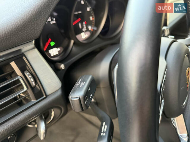 Черный Порше Масан, объемом двигателя 2 л и пробегом 12 тыс. км за 65999 $, фото 86 на Automoto.ua