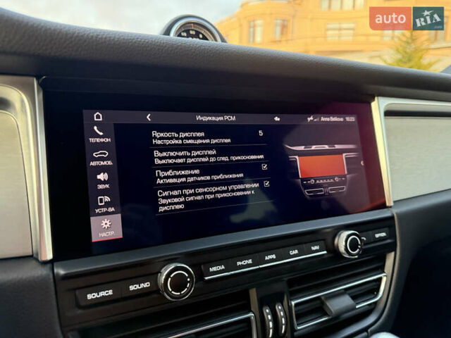 Черный Порше Масан, объемом двигателя 2 л и пробегом 12 тыс. км за 65999 $, фото 74 на Automoto.ua