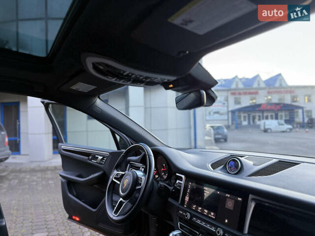 Черный Порше Масан, объемом двигателя 1.98 л и пробегом 45 тыс. км за 49900 $, фото 32 на Automoto.ua