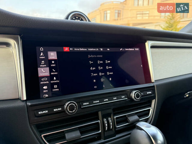 Черный Порше Масан, объемом двигателя 2 л и пробегом 12 тыс. км за 65999 $, фото 68 на Automoto.ua