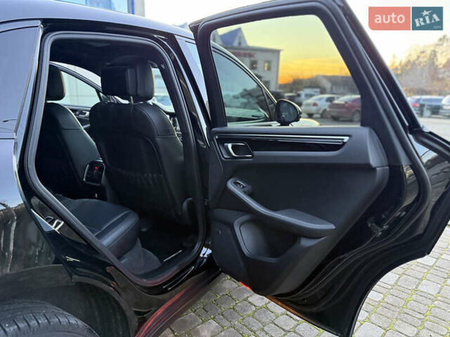 Черный Порше Масан, объемом двигателя 1.98 л и пробегом 45 тыс. км за 49900 $, фото 27 на Automoto.ua