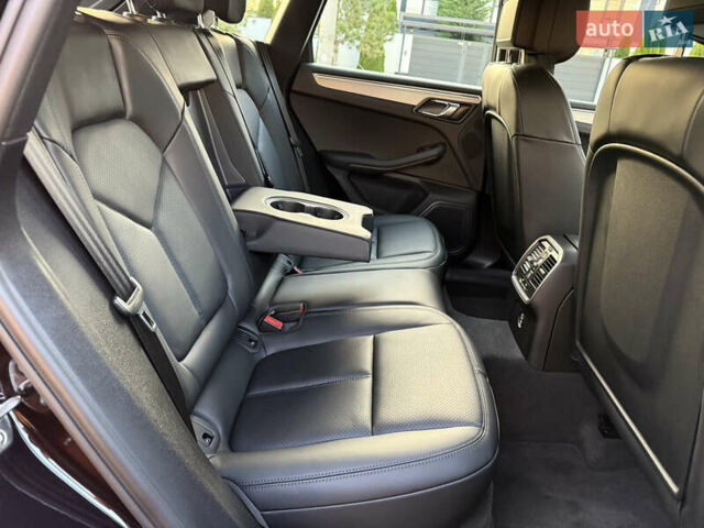 Черный Порше Масан, объемом двигателя 2 л и пробегом 12 тыс. км за 65999 $, фото 50 на Automoto.ua