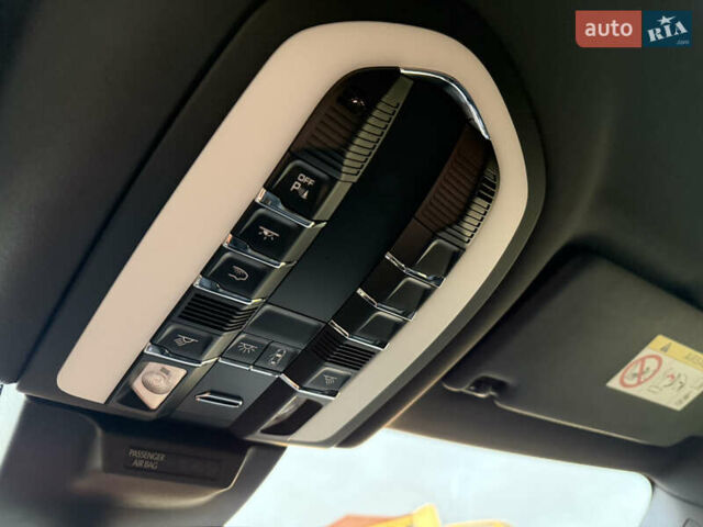 Черный Порше Масан, объемом двигателя 2 л и пробегом 12 тыс. км за 65999 $, фото 45 на Automoto.ua