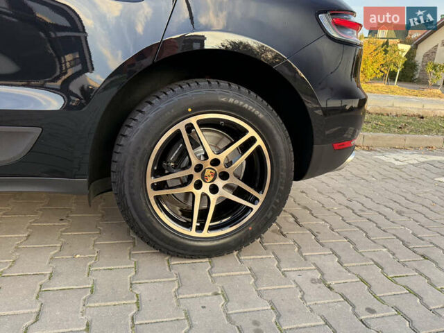 Черный Порше Масан, объемом двигателя 2 л и пробегом 12 тыс. км за 65999 $, фото 26 на Automoto.ua