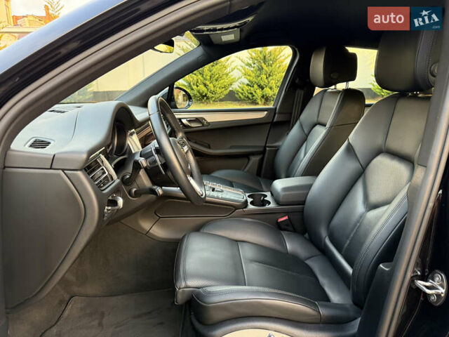 Черный Порше Масан, объемом двигателя 2 л и пробегом 12 тыс. км за 65999 $, фото 28 на Automoto.ua