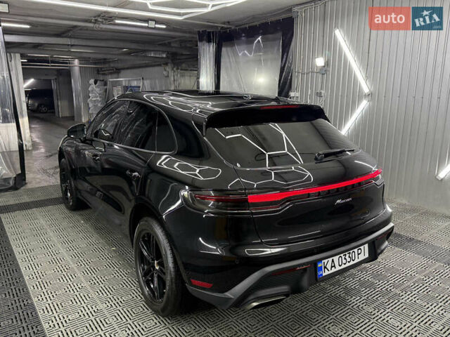 Черный Порше Масан, объемом двигателя 1.98 л и пробегом 9 тыс. км за 62000 $, фото 2 на Automoto.ua