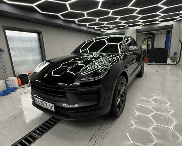 Черный Порше Масан, объемом двигателя 1.98 л и пробегом 39 тыс. км за 65000 $, фото 7 на Automoto.ua