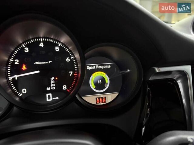 Черный Порше Масан, объемом двигателя 1.98 л и пробегом 23 тыс. км за 67500 $, фото 78 на Automoto.ua