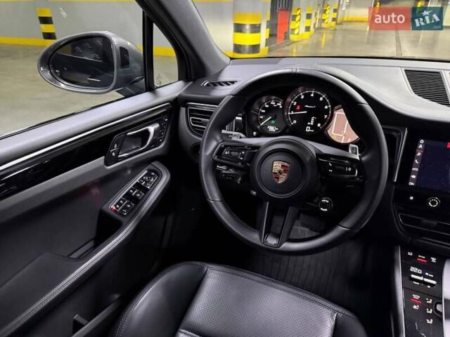 Черный Порше Масан, объемом двигателя 1.98 л и пробегом 23 тыс. км за 67500 $, фото 69 на Automoto.ua