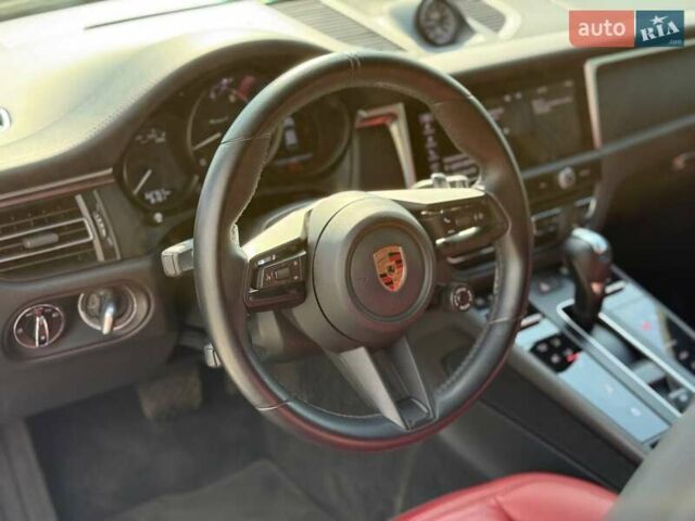 Черный Порше Масан, объемом двигателя 1.98 л и пробегом 63 тыс. км за 66000 $, фото 16 на Automoto.ua