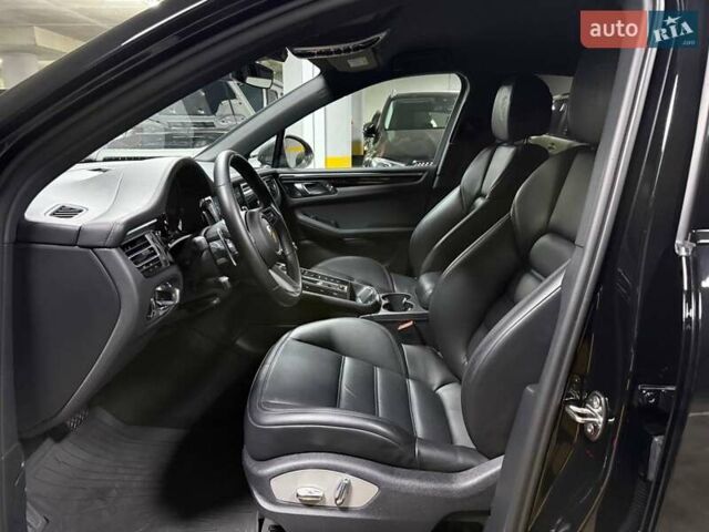 Черный Порше Масан, объемом двигателя 1.98 л и пробегом 23 тыс. км за 67500 $, фото 43 на Automoto.ua