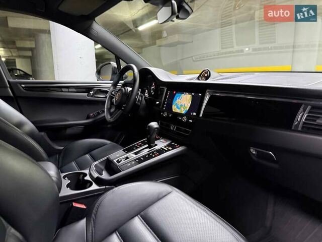 Черный Порше Масан, объемом двигателя 1.98 л и пробегом 23 тыс. км за 67500 $, фото 89 на Automoto.ua