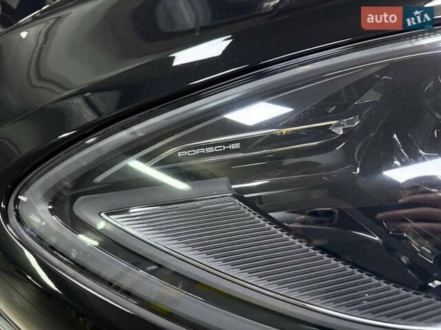 Черный Порше Масан, объемом двигателя 1.98 л и пробегом 23 тыс. км за 67500 $, фото 24 на Automoto.ua