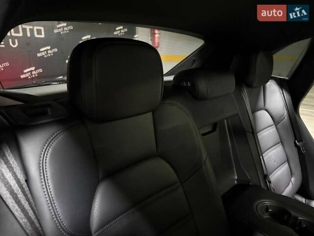 Черный Порше Масан, объемом двигателя 1.98 л и пробегом 23 тыс. км за 67500 $, фото 65 на Automoto.ua