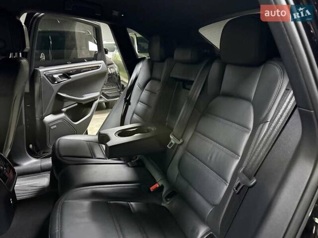 Черный Порше Масан, объемом двигателя 1.98 л и пробегом 23 тыс. км за 67500 $, фото 58 на Automoto.ua