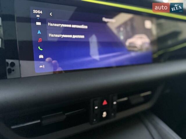 Черный Порше Масан, объемом двигателя 0 л и пробегом 2 тыс. км за 111000 $, фото 19 на Automoto.ua