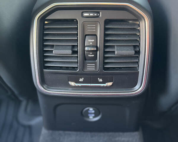 Чорний Порше Масан, об'ємом двигуна 2.89 л та пробігом 12 тис. км за 100000 $, фото 10 на Automoto.ua