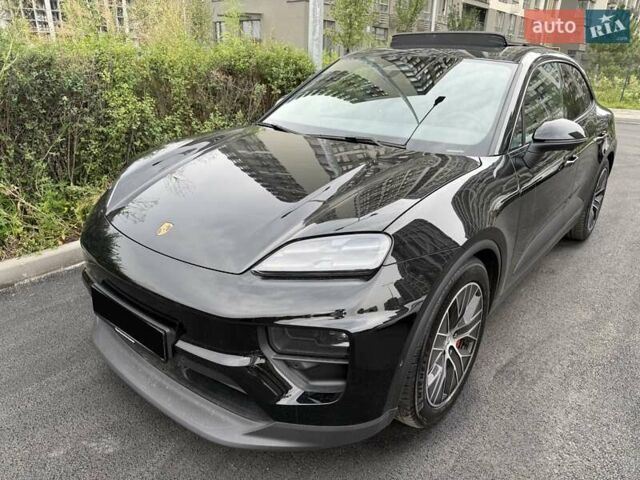 Черный Порше Масан, объемом двигателя 0 л и пробегом 2 тыс. км за 111000 $, фото 77 на Automoto.ua