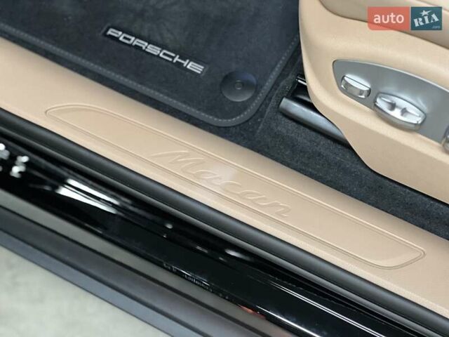 Черный Порше Масан, объемом двигателя 1.98 л и пробегом 3 тыс. км за 79539 $, фото 23 на Automoto.ua