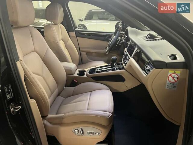 Черный Порше Масан, объемом двигателя 1.98 л и пробегом 3 тыс. км за 79539 $, фото 47 на Automoto.ua