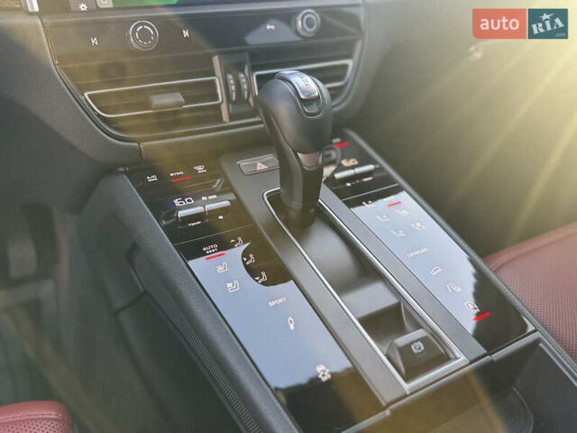 Чорний Порше Масан, об'ємом двигуна 2.89 л та пробігом 12 тис. км за 100000 $, фото 4 на Automoto.ua