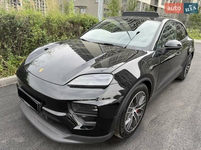 Черный Порше Масан, объемом двигателя 0 л и пробегом 2 тыс. км за 111000 $, фото 86 на Automoto.ua